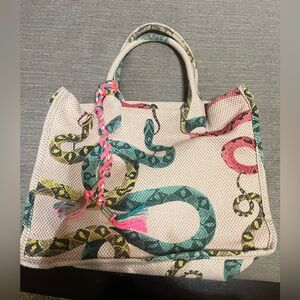 Vince Camuto tote bag